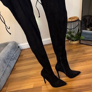 PrettyLittleThing Black Over-the-Knee Boots